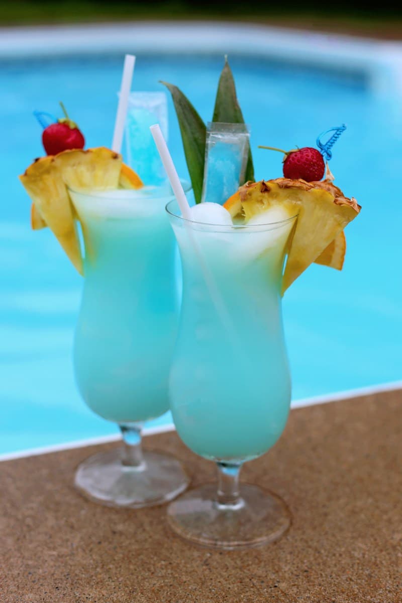 Cocktail Swimming-pool